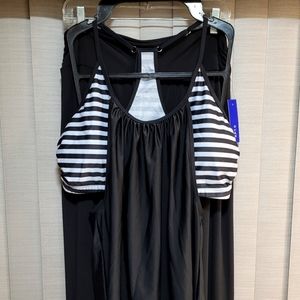 NWOT/ LADIES Tankini Swimsuit Tank Top